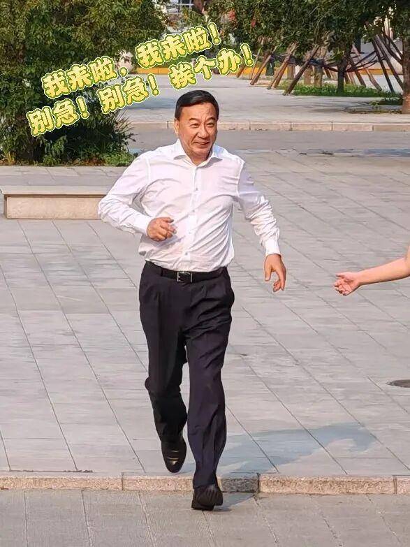 老钱庄 极目锐评丨人大党委书记“刚子”开启“社媒治校”，这股“清风”可以跟！